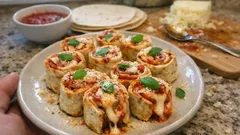 Roulés de tortillas saveur pizza au four : des bouchées fondantes pour l’apéro