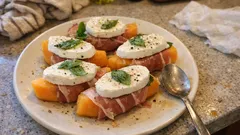 Melon au jambon de Parme : l’entrée fraîche et chic prête en 10 minutes