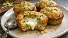 Moelleux de courgettes au cœur de Kiri : des petits gâteaux salés bien fondants