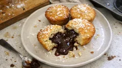 Moelleux au lait de coco au cœur chocolaté : la recette facile façon muffins