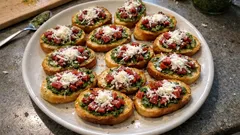 Toasts pesto, parmesan et tomates séchées : l’apéro maison prêt en quelques minutes