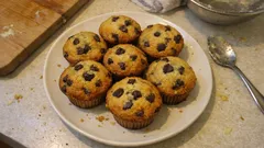 Muffins aux pépites de chocolat moelleux : la recette simple qui réussit à tous les coups