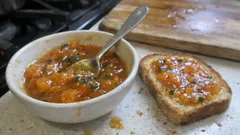 Confiture d’abricots au basilic : la macération qui fait toute la différence