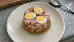 Aspic œuf-jambon à l’ancienne : l’entrée fraîche qui se prépare la veille