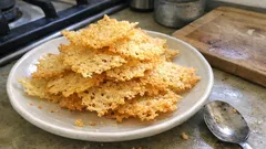 Tuiles au parmesan croustillantes au four : prêtes en moins de 10 minutes