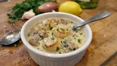 Cassolettes de Saint-Jacques sauce normande : une entrée chic, simple à refaire