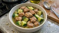 Sauté de porc aux courgettes : une cuisson douce pour une viande tendre et un jus parfumé